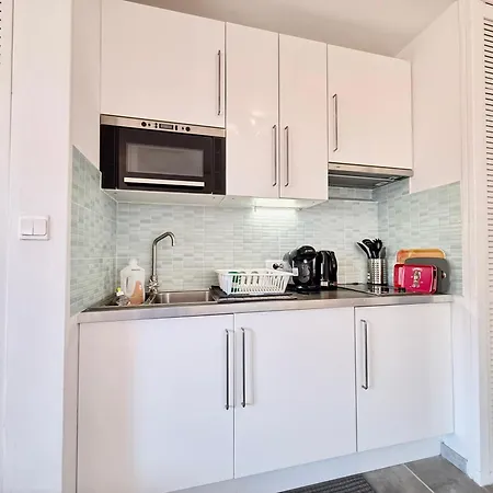 Apartament Moderne - Terrasse - Parking Prive Carqueiranne